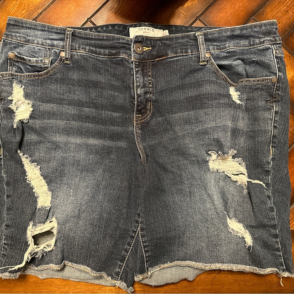 Torrid Shorts 20